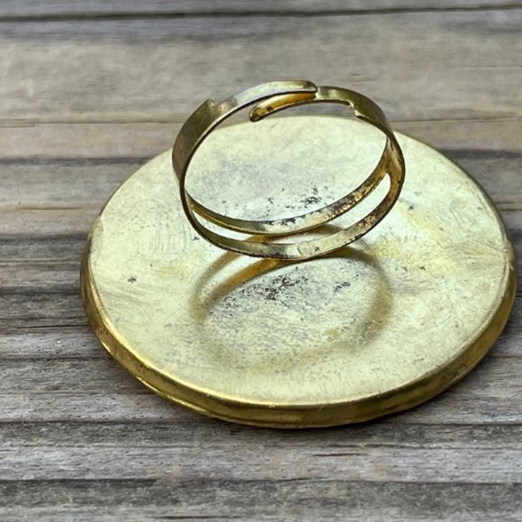 Women Rings Fashion Gold Tone Crystal Accent Ring Size adjustable 6-8 - Picture 9 of 11